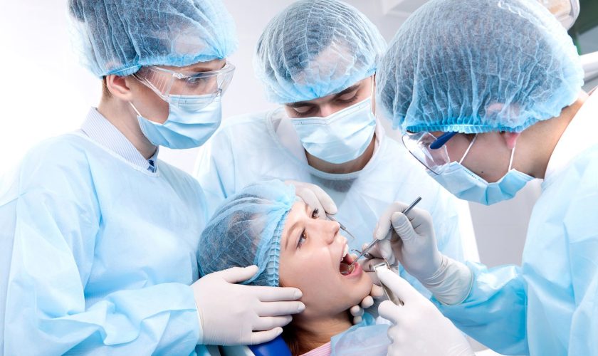 5 Cosmetic Dental Procedures Which Can Improve Your Appearance